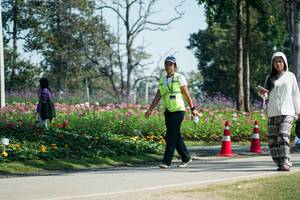 BIB: 
                            <button type="button" onclick="openModal(27607730)" class="btn btn-primary btn-sm float-right btn-popup" data-toggle="modal" data-target=".modal-high-quality">
                        <i class="fas fa-shopping-cart"></i> Add to Cart
                    </button>
                                            <button type="button" onclick="isThisMe(27607730, true)" class="btn btn-success btn-sm float-right btn-popup btn-isme hidden" data-toggle="tooltip" data-placement="bottom" title="นี่คือรูปของคุณใช่ไหม คลิกที่นี่เพื่อเอาเข้าอัลบั้ม">
                        <i class="fas fa-plus"></i> Add to album
                    </button>
                    <button type="button" onclick="isThisMe(27607730, false)" class="btn btn-warning btn-sm float-right btn-popup btn-isnotme hidden">
                        <i class="fas fa-ban"></i> Remove from album
                    </button>